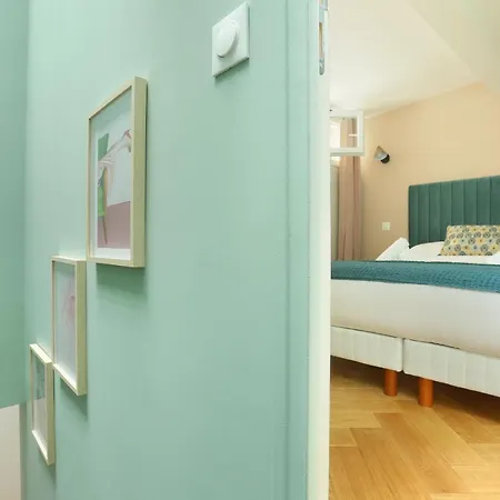 Center Of By Prestige *