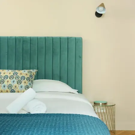 Center Of By Prestige Appartement