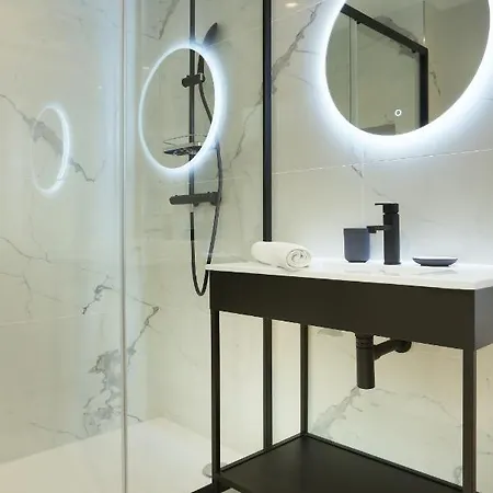 Center Of By Prestige